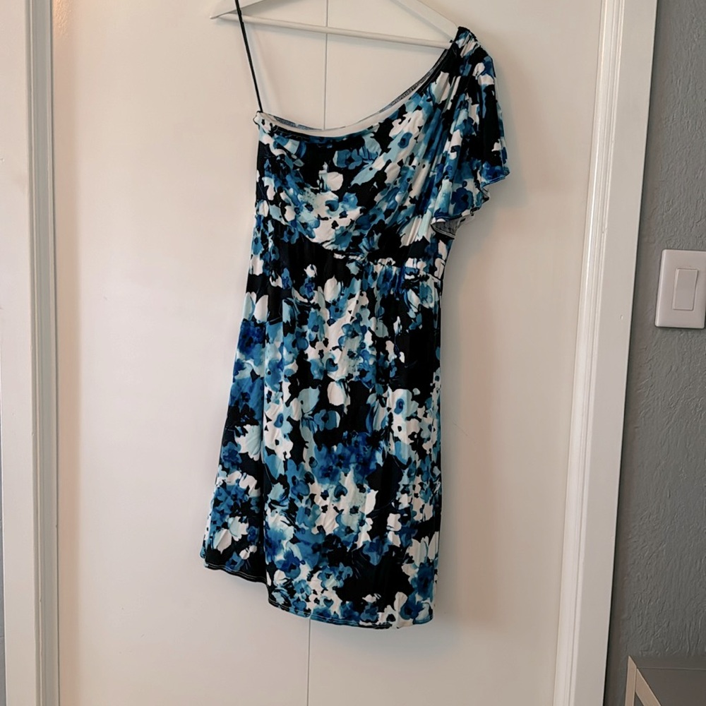 Margaret Miller One Shoulder Floral Dress | Size Medium